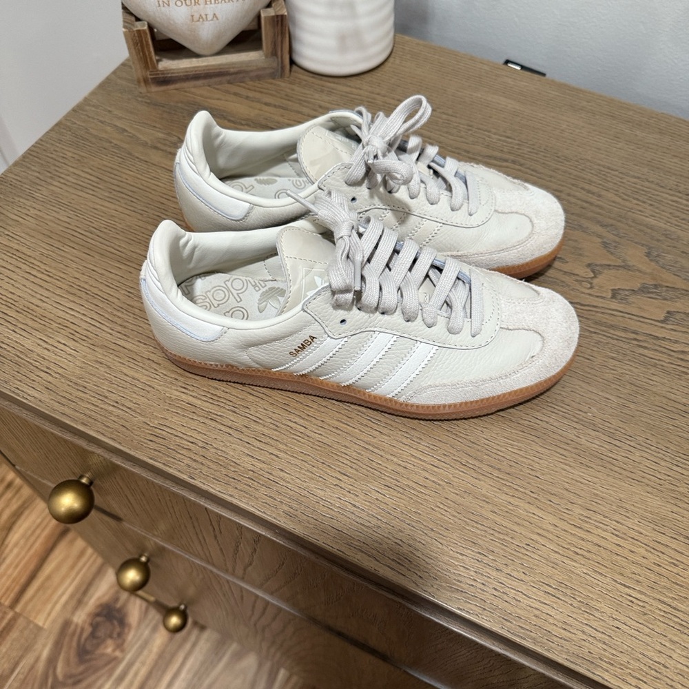 Adidas Cream and Tan Casual Sneakers